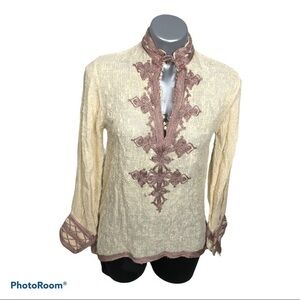 Vintage embroidered tunic top, EUC